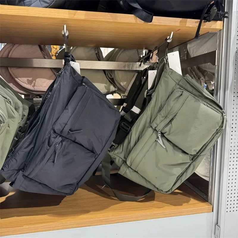 Cross Body Top Quality Thickened Casual Messenger Bag 2026 NEW Single Shoulder Large Capacity Laptop Multi Pocket Sports Bag for Men Women H261016