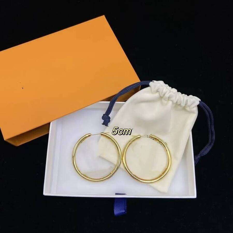 Women Gold Designer Luxury Hoop perfume Earrings Extravagant Studs 4Cm Classic Simple Earring Steel Silver Letter cologne Engagement Jewelry Valenti