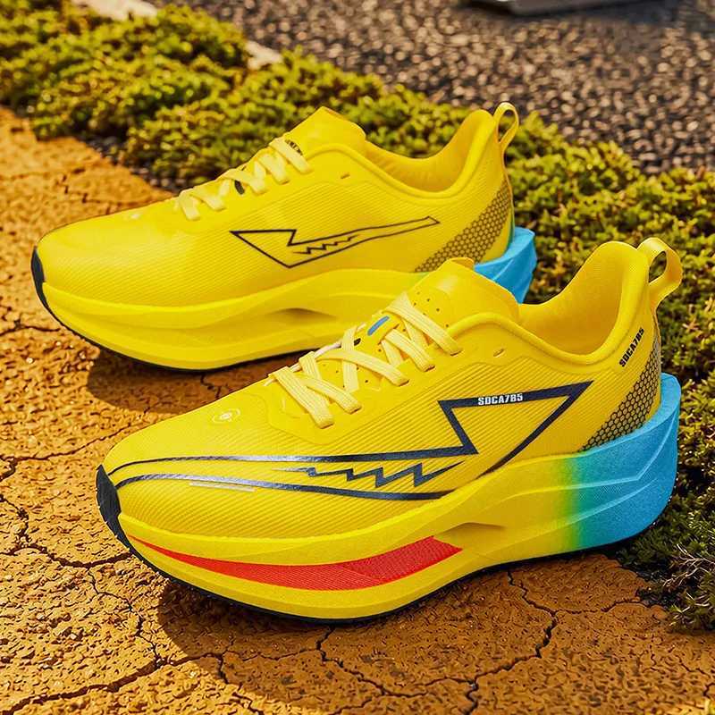 Casual Shoes Men Marathon Running Shoes Sports Carbon Board Breathable Lightweight Comfortable Women Athletic Casual Sneakers Outdoor Trail H261016
