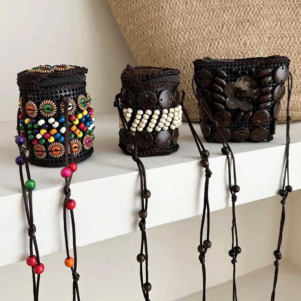 Shoulder Bags Simple Cloth Ethnic Style Crossbody Bag Coconut Shell Handmade Weave Bag Vintage Handbag Bohemian Shoulder Bag Travel H261016