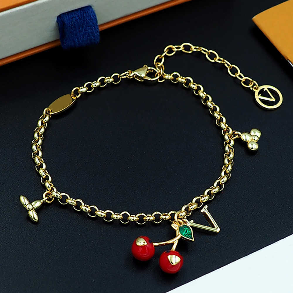 CHERRY bracelet designer bracelets cherry classical charm bracelet luxury jewlery designer for women plated gold bracelet chain Jewelry Accessories