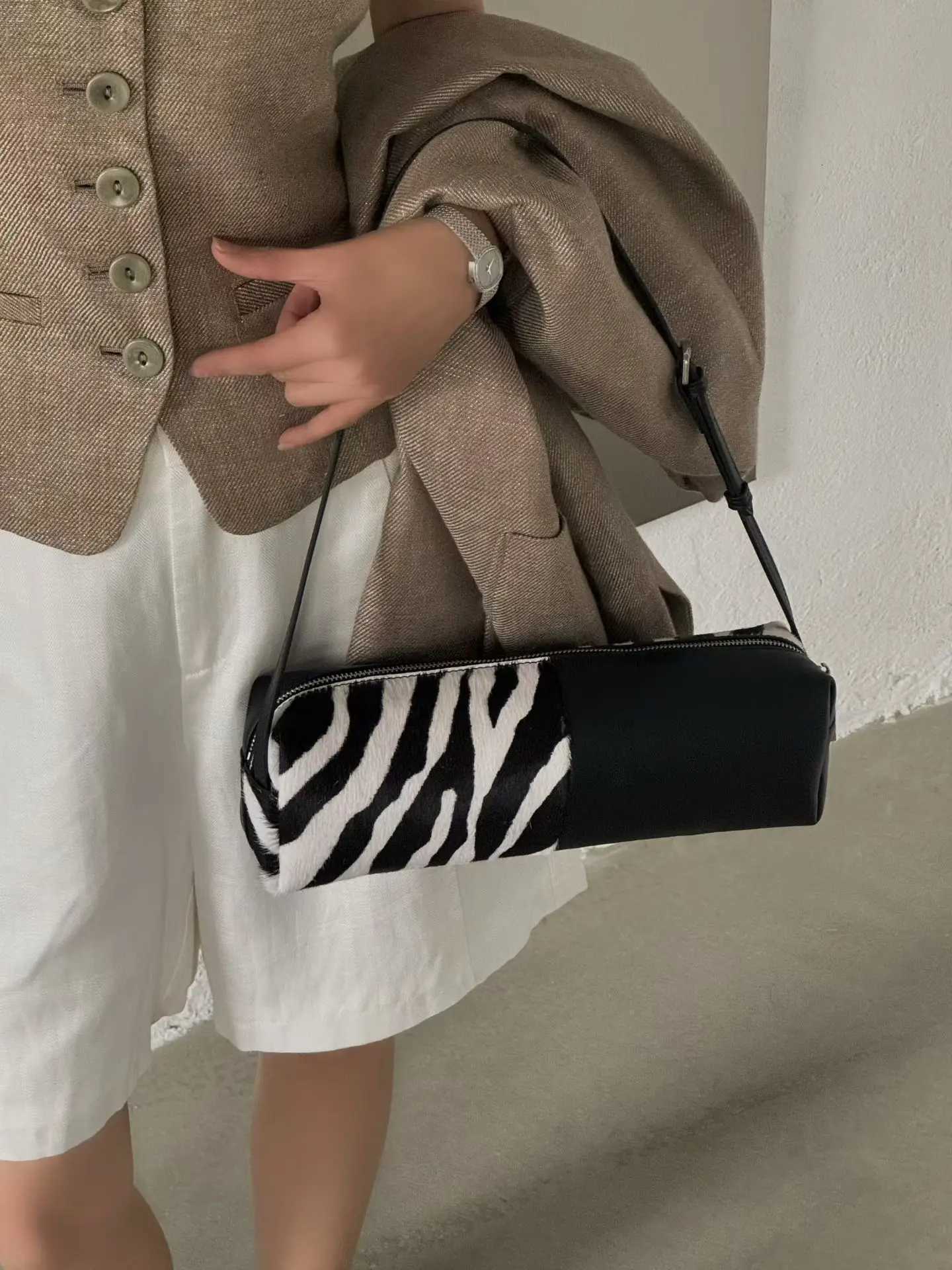 Evening Bags FIRMRANCH 2026 Spring New Color-block Zebra Print Cylinder Design Women's Shoulder Crossbody Bag Special Chic Purse H261016