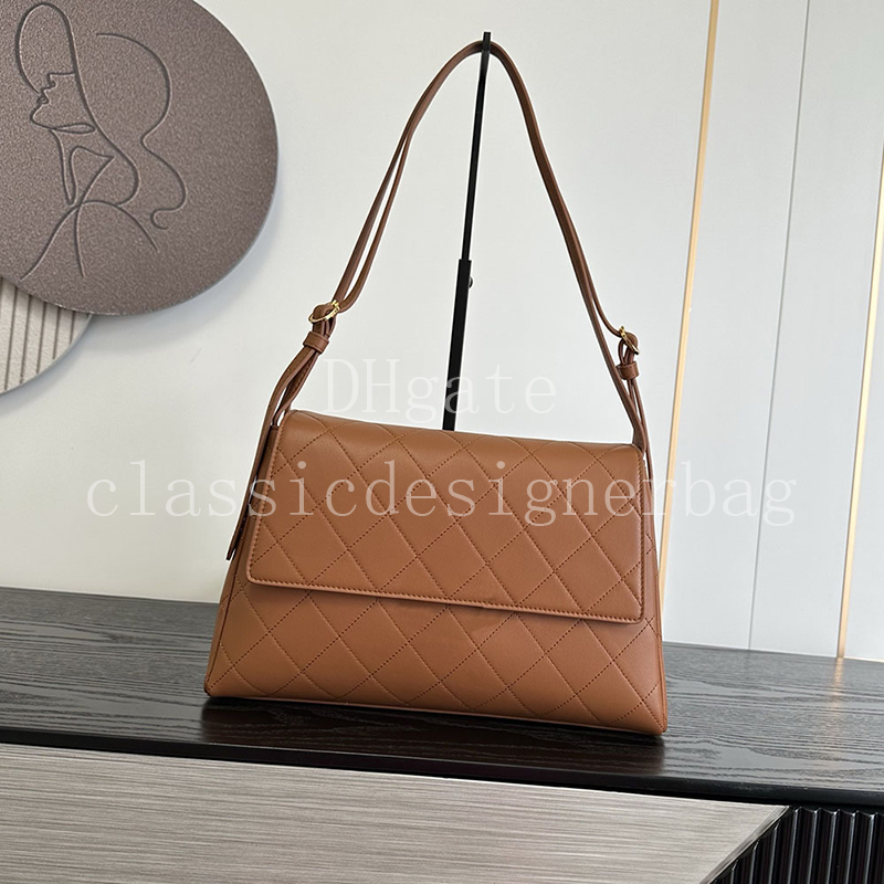 Designer Lambskin Maxi Flap bag Master quality Shoulder bag Women Luxury Crossbody Bag 31.5CM With Box X003A
