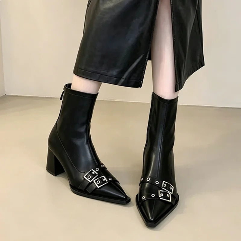 Pointed Toe High Heel Black Pu Leather Ankle Boots Women 2026 Winter Punk Metal Belt Buckle Chelsea Boots Woman's Short Booties 261013
