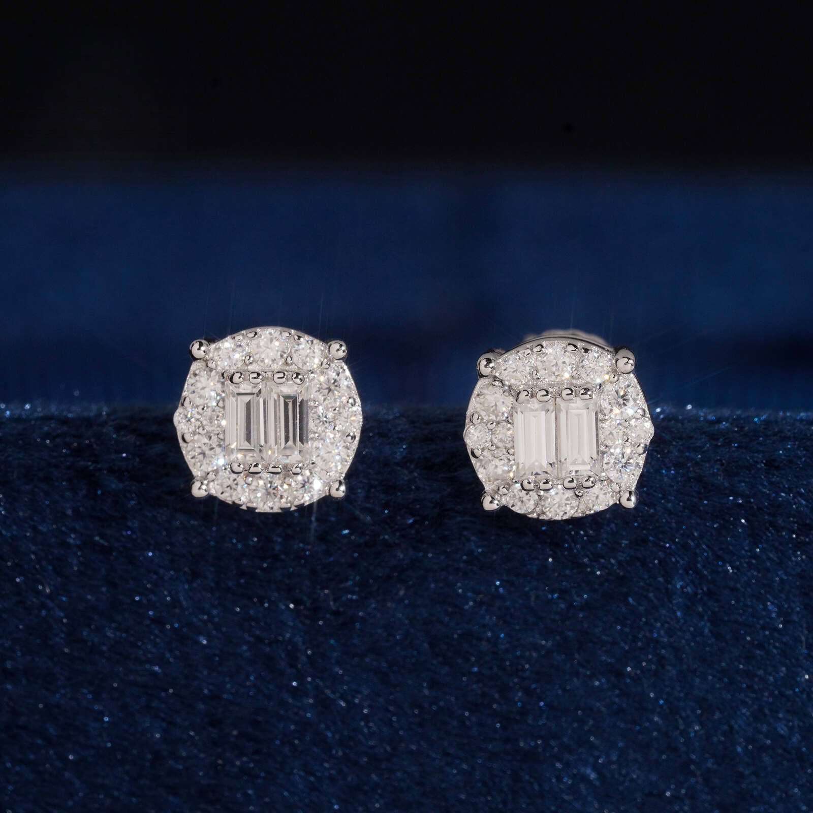 round emerald mosaic moissanite S925 silver full diamond hip-hop earrings in stock