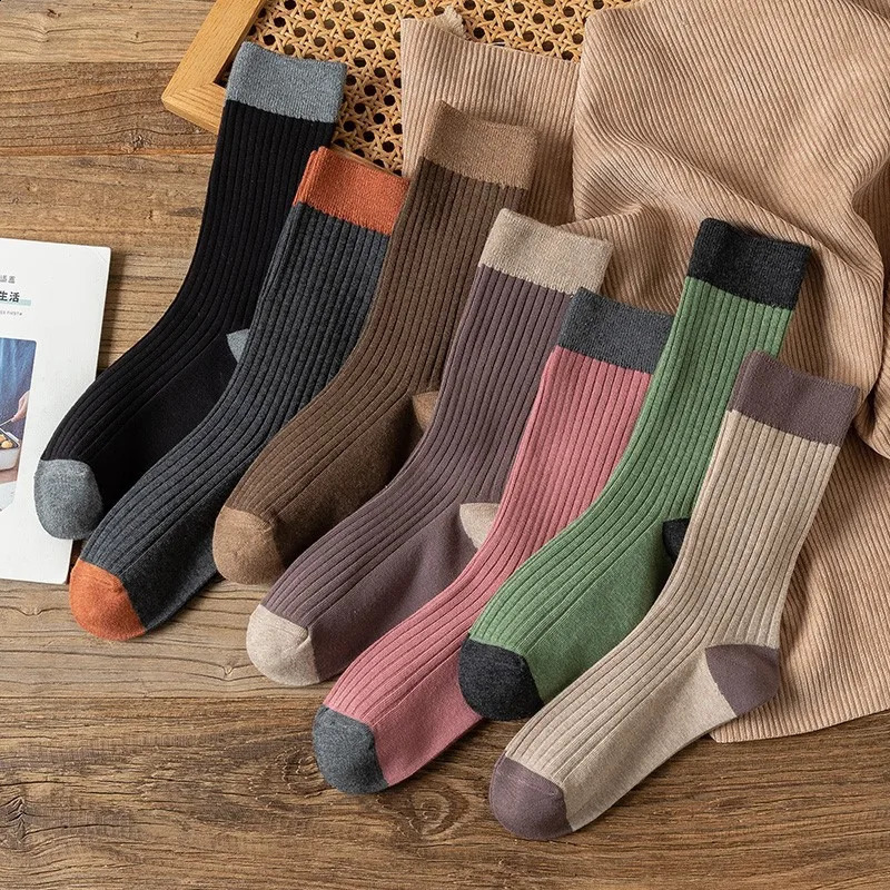 7 Pairs Fashionable versatile Mens MidCalf Socks Autumn Winter Thickeneded Warm and Deodorant Sports Long Retro Stocks 261017