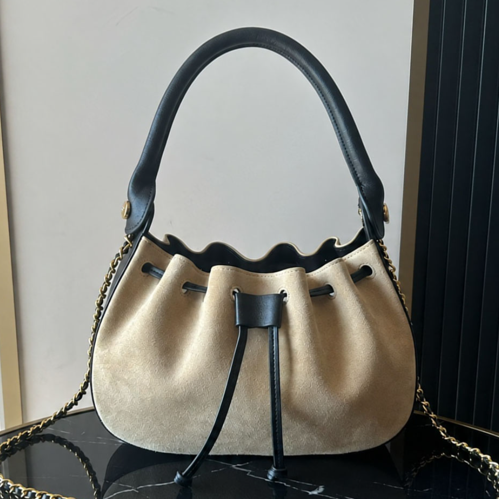 Suede Drawstring Bucket Bag Ruched Cloud Silhouette Leather Handle Chain Crossbody Elegant Resort Top-Tier Designer Bag