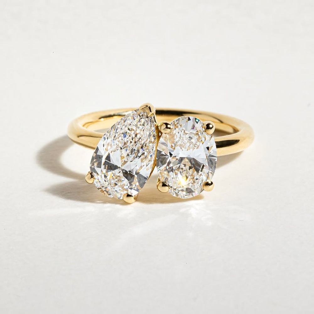 Hot 10K 14K 18K Yellow Gold Toi Et Moi Pear Oval Lab Grown Diamond Engagement Ring Two Stone Minimalist Plain Band Wedding Jewel