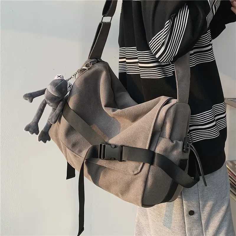 Cross Body Canvas Crossbody Bags for Men Large Capacity Simple Messenger Bag Casual Ins Students School Bags Men's Shoulder Bag Satchel H261016