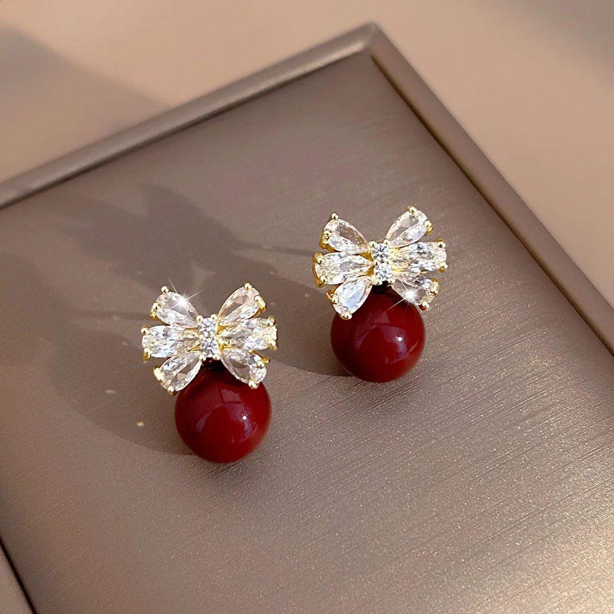 Fashion Crystal Zircon Bow Knot Stud Earrings For Women Elegant Flower Pearl Rhinestone Red Earring Party Christmas Jewelry Gift261016