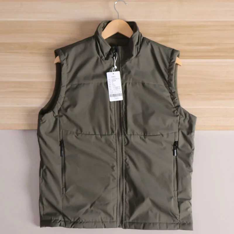 Vests Double-Sided Wearable Autumn Men's Winter Men's Outdoor Windproof Waterproof Stand Collar Fleece Vest Warm Urban Style Zipper Closur