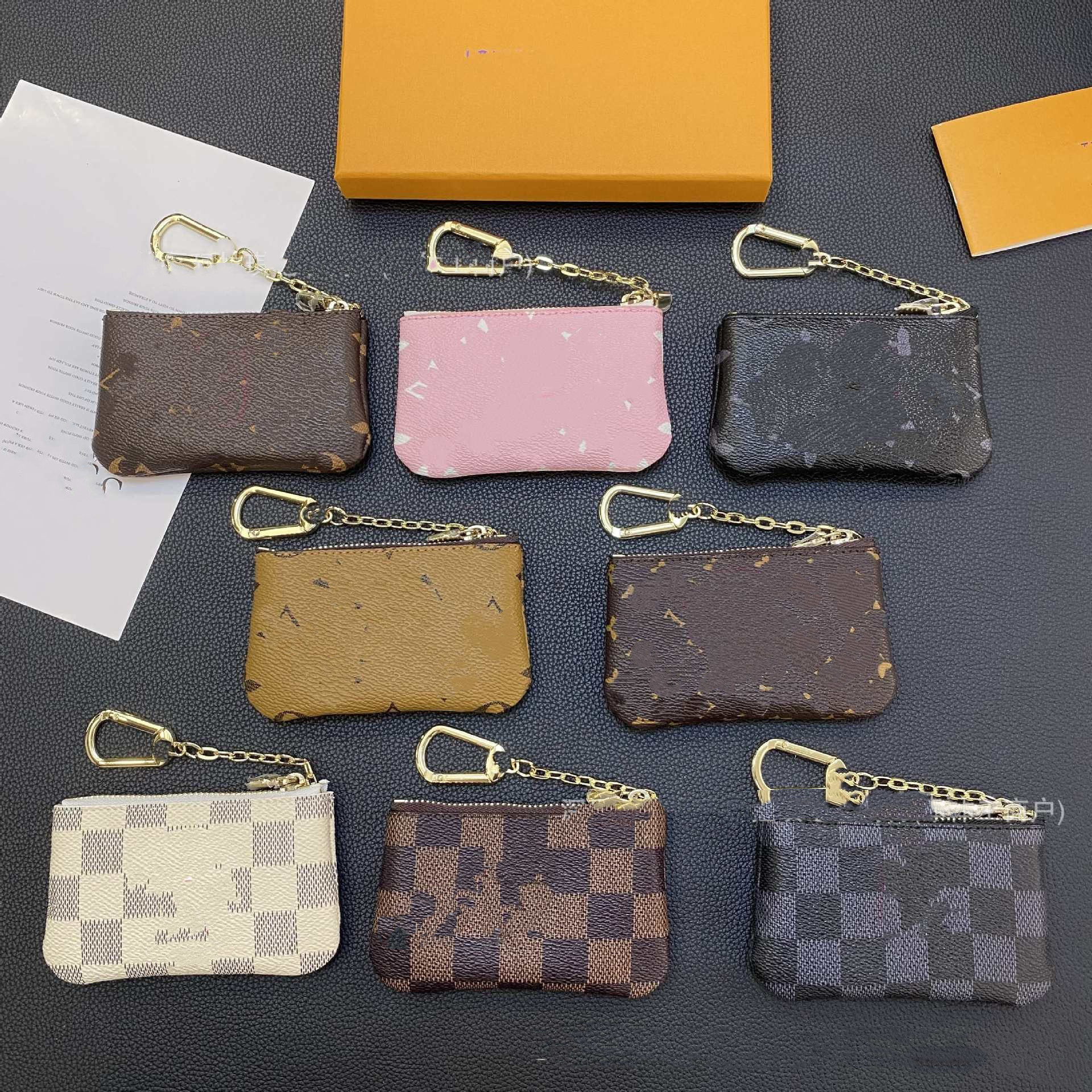 8Colors Designer keychains Cute mini card holder leather wallets fashion men women bag charms change storage floral pendant keycard keybag