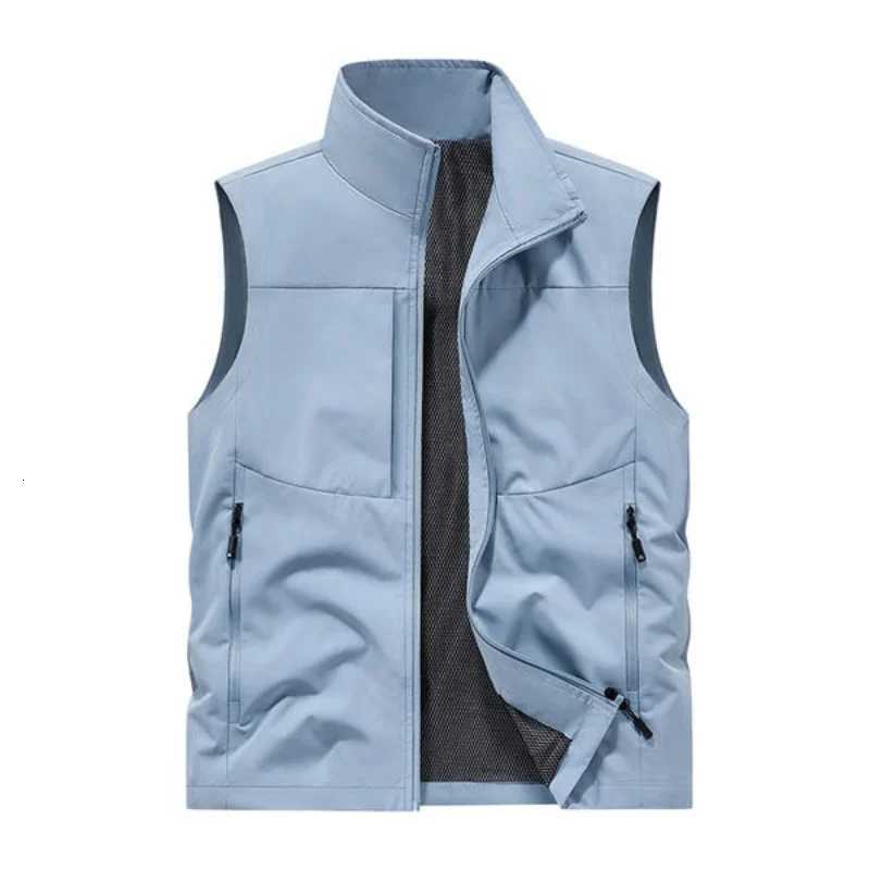 Causal 2026 Men's Hiking Vests Fishing Vest Men Waterproof Windproof Sleeveless Running Jacket Motorcycle Outdoor Biker Vest Men ClothingW26101