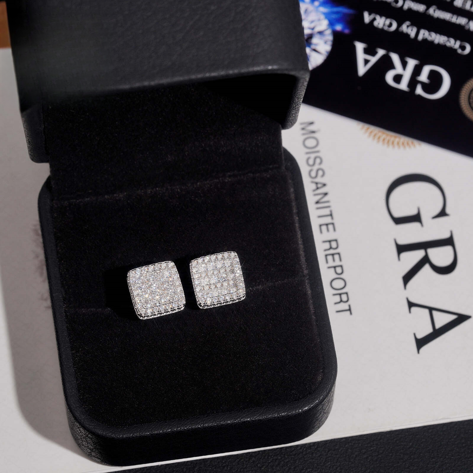 New S925 silver square moissanite stud earrings, featuring full diamond setting, in a hip-hop style. Directly from the factory