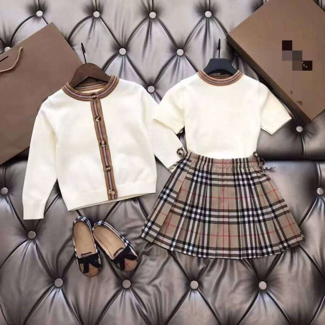 Boys Clothing Set Designer Girl Dress Baby High Quality Autumn And Winter Childrens Three Piece Pleated A Line Skirt For baby 2pcs Girls Size 100Cm