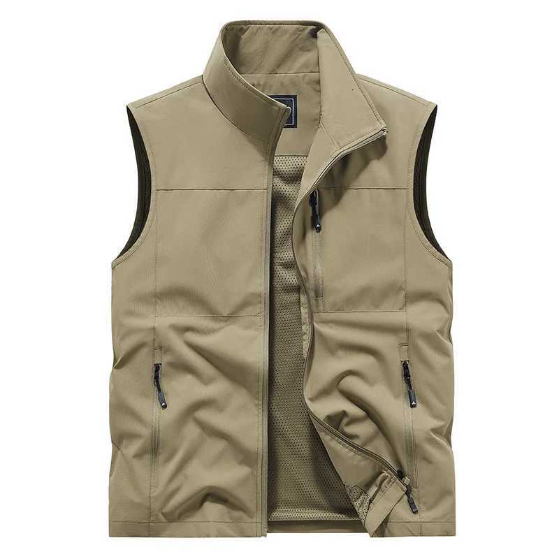 Men Men's Vests New Summer Outdoor Mesh Thin Waistcoats Climbing Sleeveless Jackets Men Multi-pockets Fishing Breathable Cargo Vests 6XLW261017