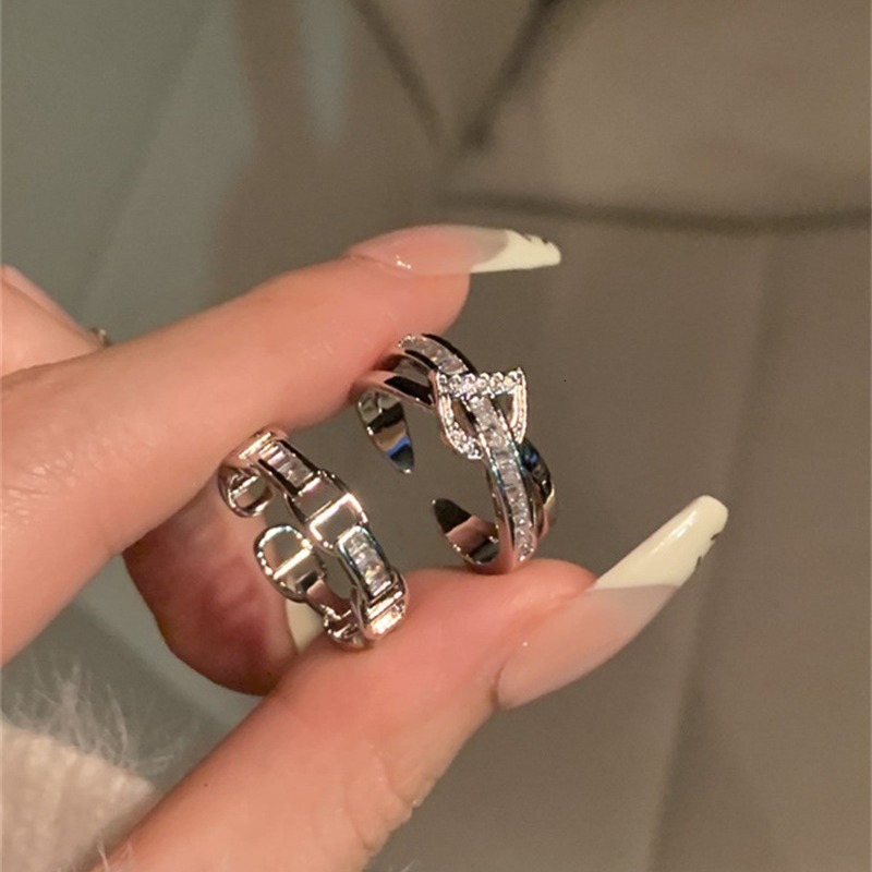 D Letter Women Designer Rings for Women Fashion Personalized Adjustable Open Index Finger Minimalist Style Light Luxury Stackable Ring for Women