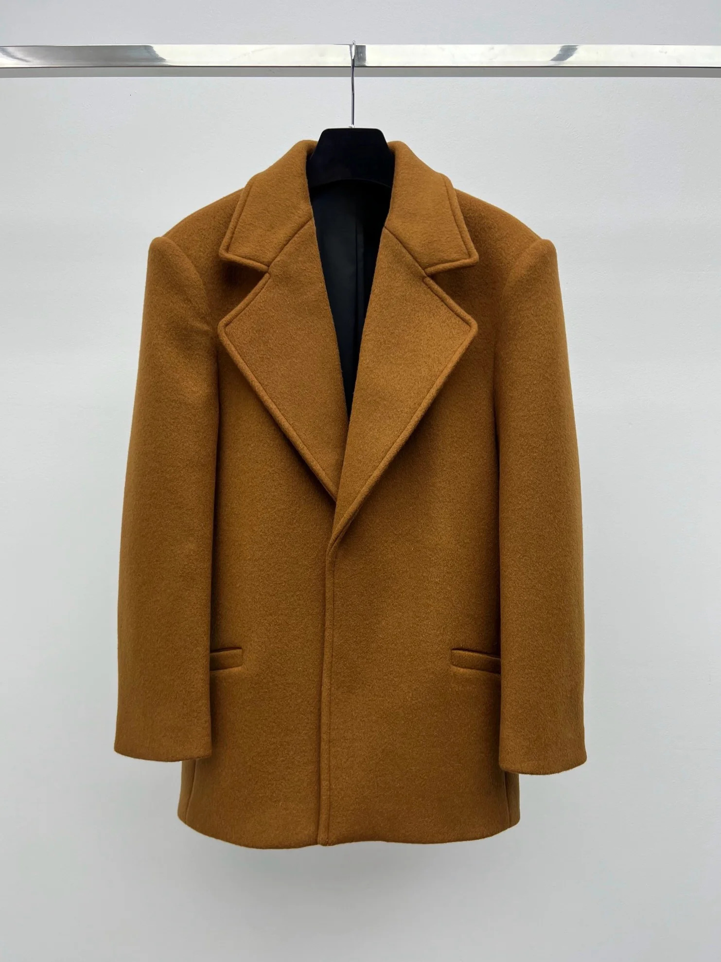 Women's Wool Coat Single Breasted Belted Waist Vintage Fashion Comfortable Versatile Trench Ladies Outerwear 261010