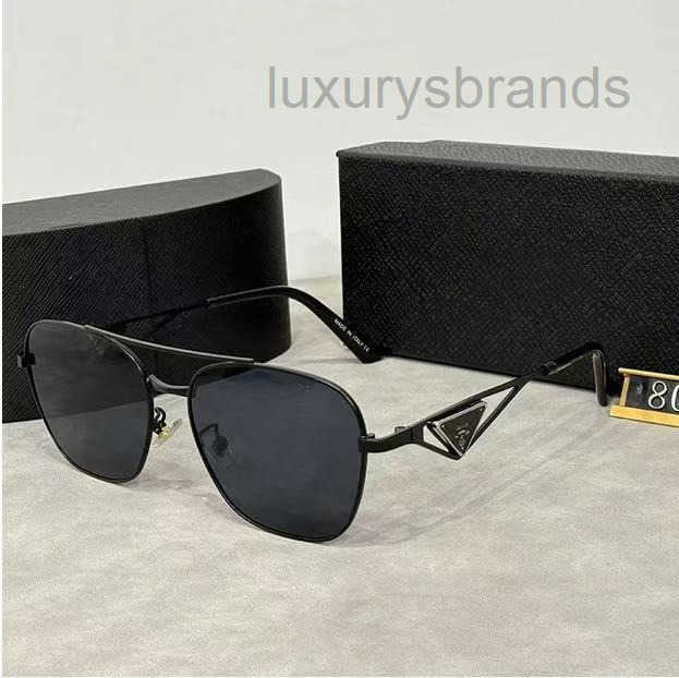 Designer Sunglasses HighQuality Classic Sunglasses for Men and Women Luxury Sunglasses Mens Sunglasses uv 400 Casual Design With Box AAI0M2 O4K9