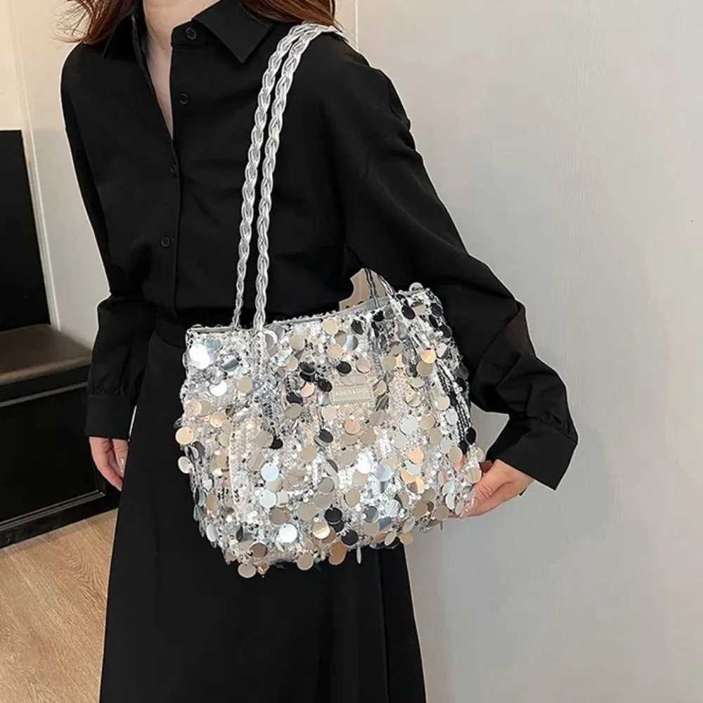 Shoulder Bags New Sparkling Sequin Shoulder Bags Large Capacity Zipper Closure Fashion Handbag Solid Color Tote Bag Women H261016