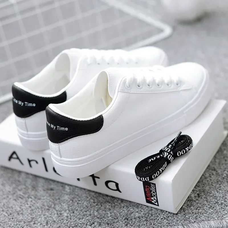 Casual Shoes Women Sneakers 2024 Fashion Breathble Vulcanized Shoes Pu Leather Platform Shoes White Lace Up Casual Shoes Zapatos Mujer H261016