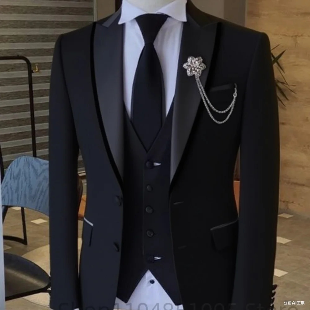 Solid Suits for Men Party Slim Wedding Tuxedos Fashion Mens Blazer Vest Pants 3 Pieces Foraml Business Sets 261017