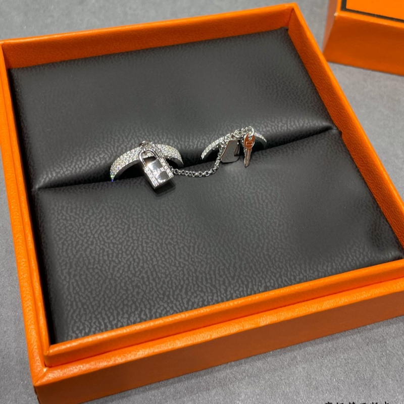rings women's Designer rings for woman luxurious ring jewelry high-quality H brand lock hairband clasp three-in-one wedding ring Band Rings Eng