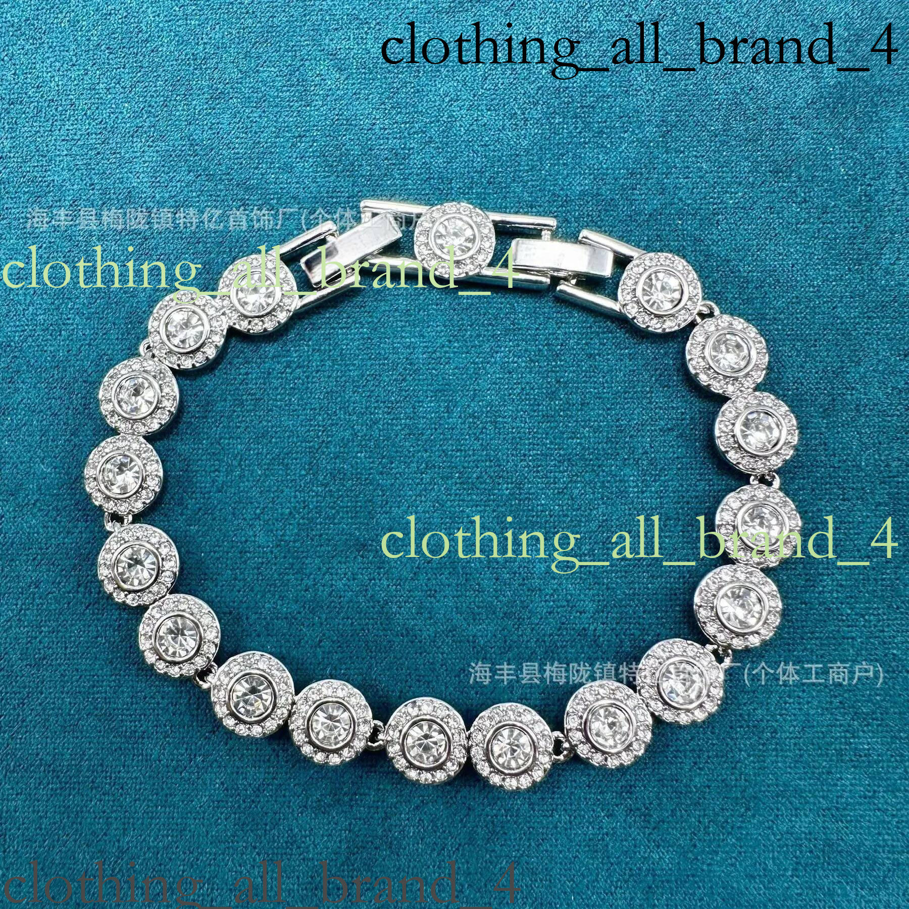 2026 New High Quality Designer Silver Fashion Jewelry Necklaces For Women Shi Family Round Button Full Diamond Necklace Bracelet Earnail Set De4