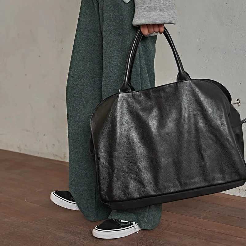 Evening Bags Soft Leather Women Bag Cowhide Large Capacity Female Laptop Handbags Travel Bag Black Big Shoulder Tote Bags Fashion 2024 H261016