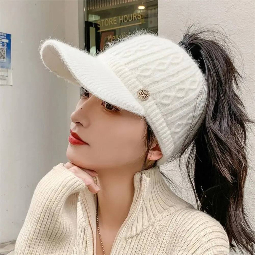 Ball Cap Women Autumn Winter Warm Rabbit duckbill Knitted Hats Outdoor Sports Golf Ponytail Hat Baseball Empty Top Caps 1Pc Baseball ss1