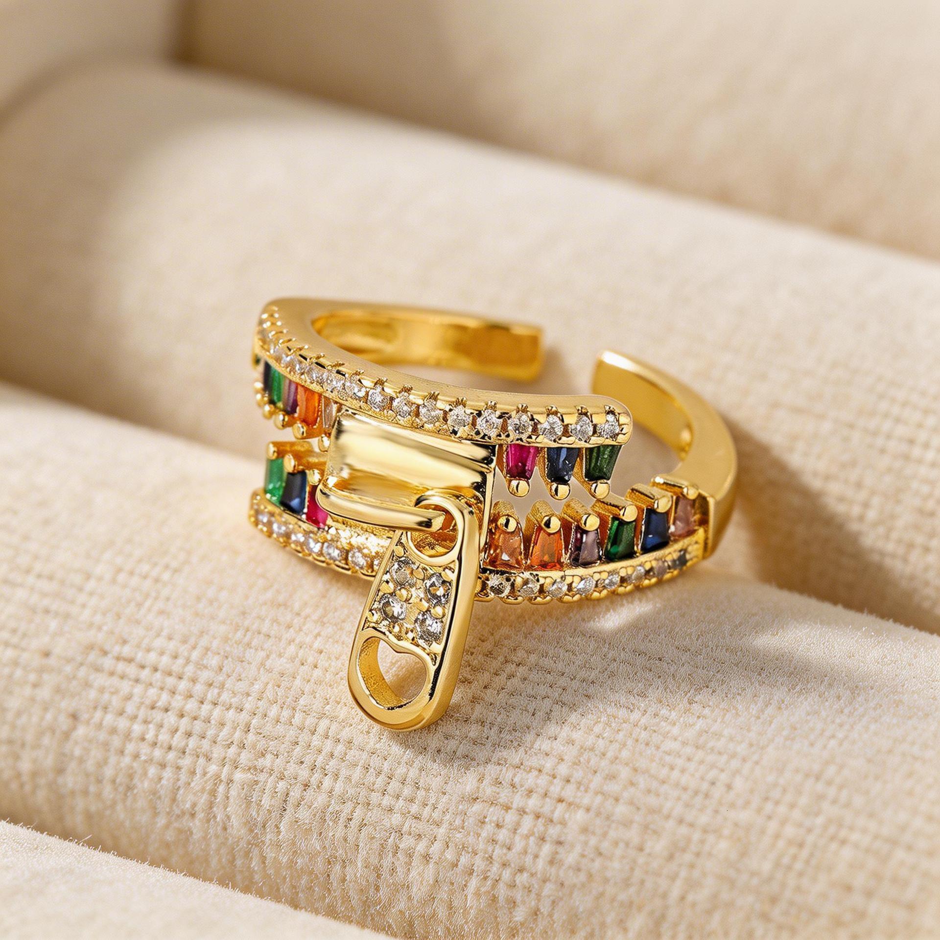 Fashion designer rings for women Korean-style adjustable zircon rings for women, gold-plated open rings niche and high-end designer jewelry