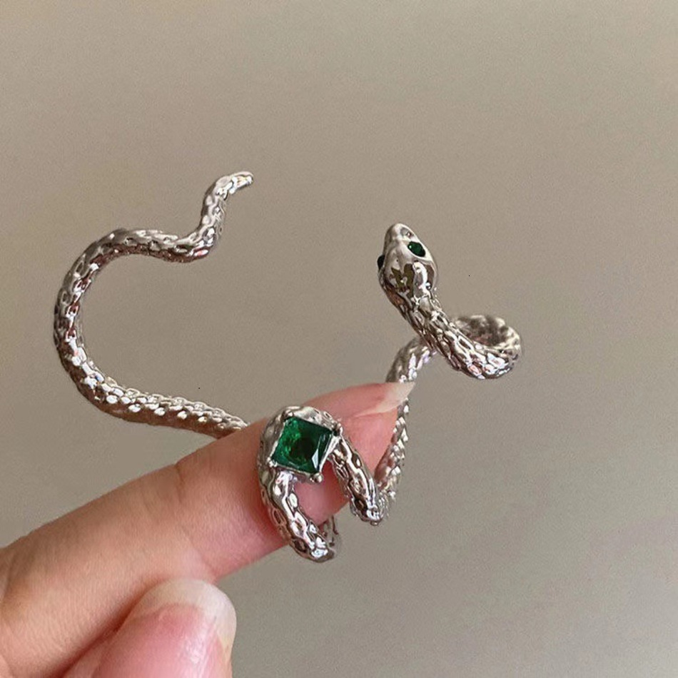 2026 New Designer Jewelry Snake Shaped Cuff For perfume Women Niche Versatile Design Unique And Stylish Earrings Fashionable cologne Light Luxury Ne