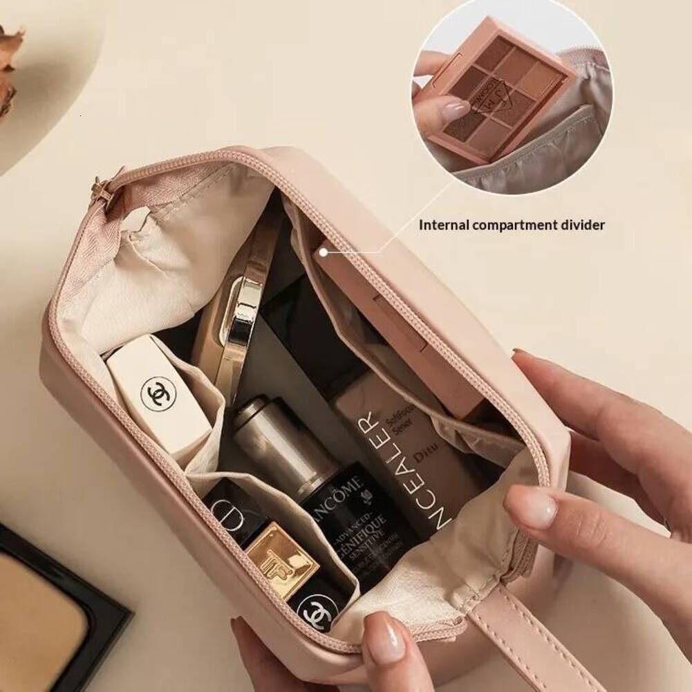 Cosmetic Bag Cosmetic Bag Women's Portable Large Capacity Waterproof Travel Toiletry Handbag Beauty Pouch Minimum Order Quantity: One beauty po