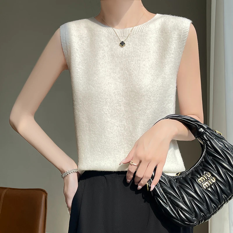 2024 Women's Knitted Vest Sleeveless Summer And Fall Slim Sweater Short Sleeve Solid Spring Autumn Jumper ZD3004 261009