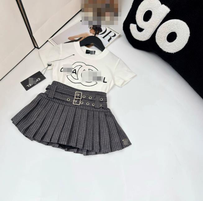 Summer Kids Designer Clothes Cute Two Piece Skirt Set Baby Girls Children Clothing Dresses Sets Short Sleeve Pullover T-shirt Pleated Cake Dress P81