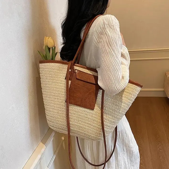 Shoulder Bag Free Shipping 2026 New Hot Designer Shoulder Bags For Women Handbag Weaving fashion Large Capacity Beach Casual Tote Brown Single