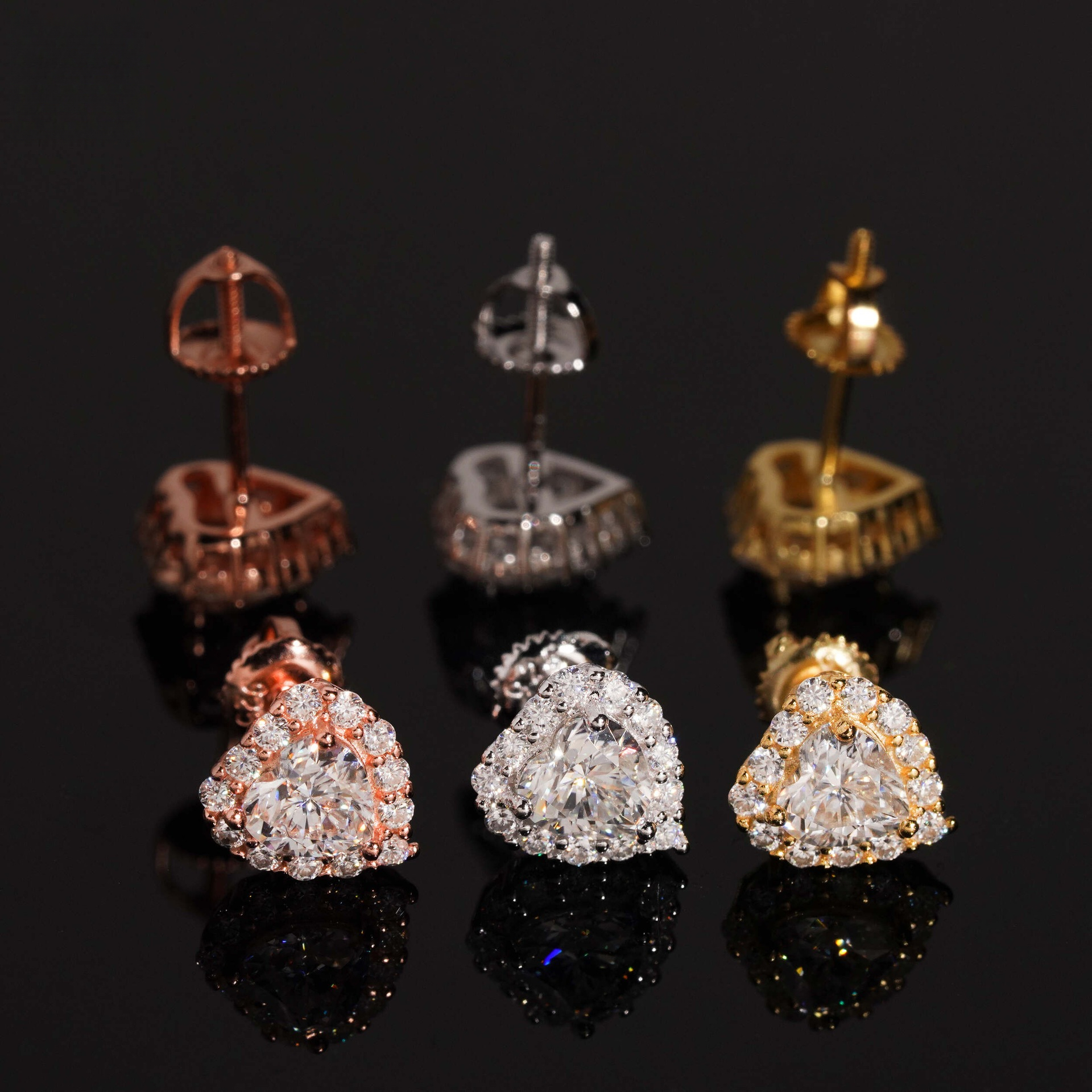 8.5mm best-selling heart-shaped earrings S925 silver inlaid with moissanite, tested suitable for both men and women