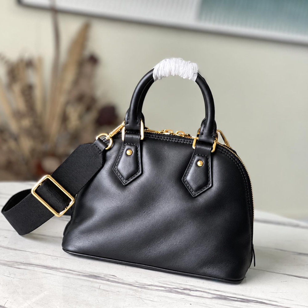 Boston Dome Bag Soft Cowhide Top Handle Shoulder Crossbody Practical Capacity Vintage Chic Work Dinner Travel Top-Tier Designer New Arrival