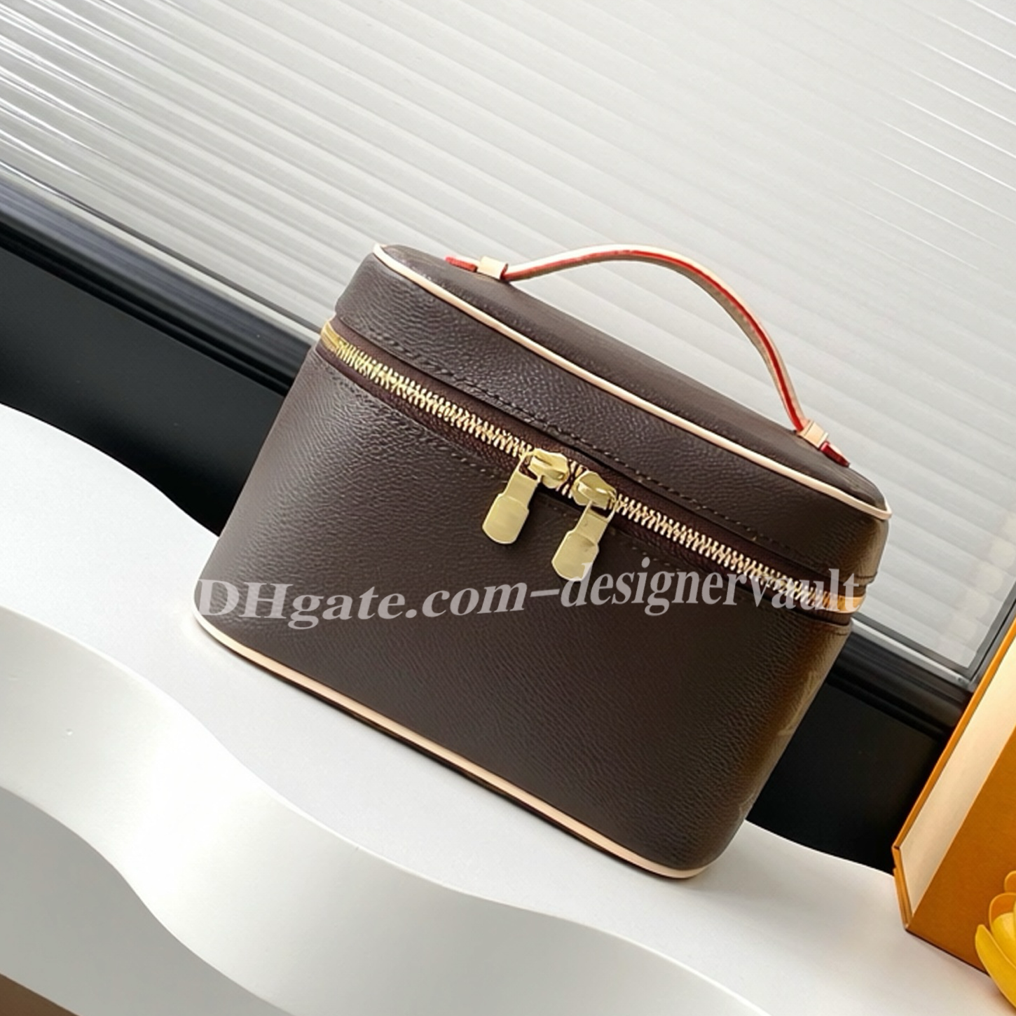 Designer Mini Vanity Boxy Pouch Travel Cosmetic Case Luxury Makeup Handbag 12A Mirror Quality Canvas Leather Top Handle Purse Women Small Vintage Wi