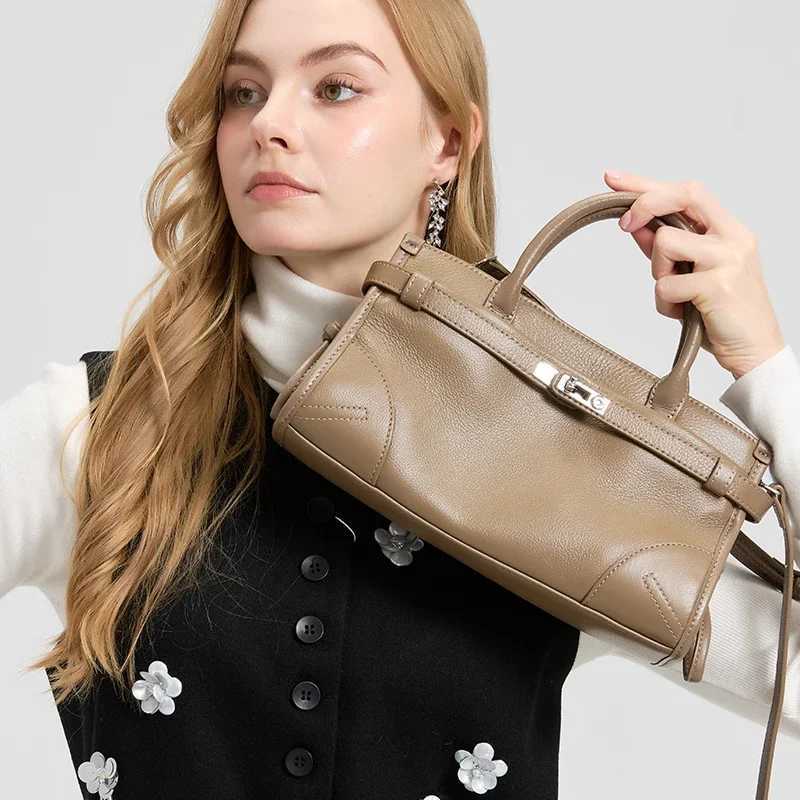 Evening Bags Women's Genuine Cowhide Leather Boston Bag ladies' Fashion Top-grain Leather Shoulder Crossbody Bag Designer Tote Bag H261016