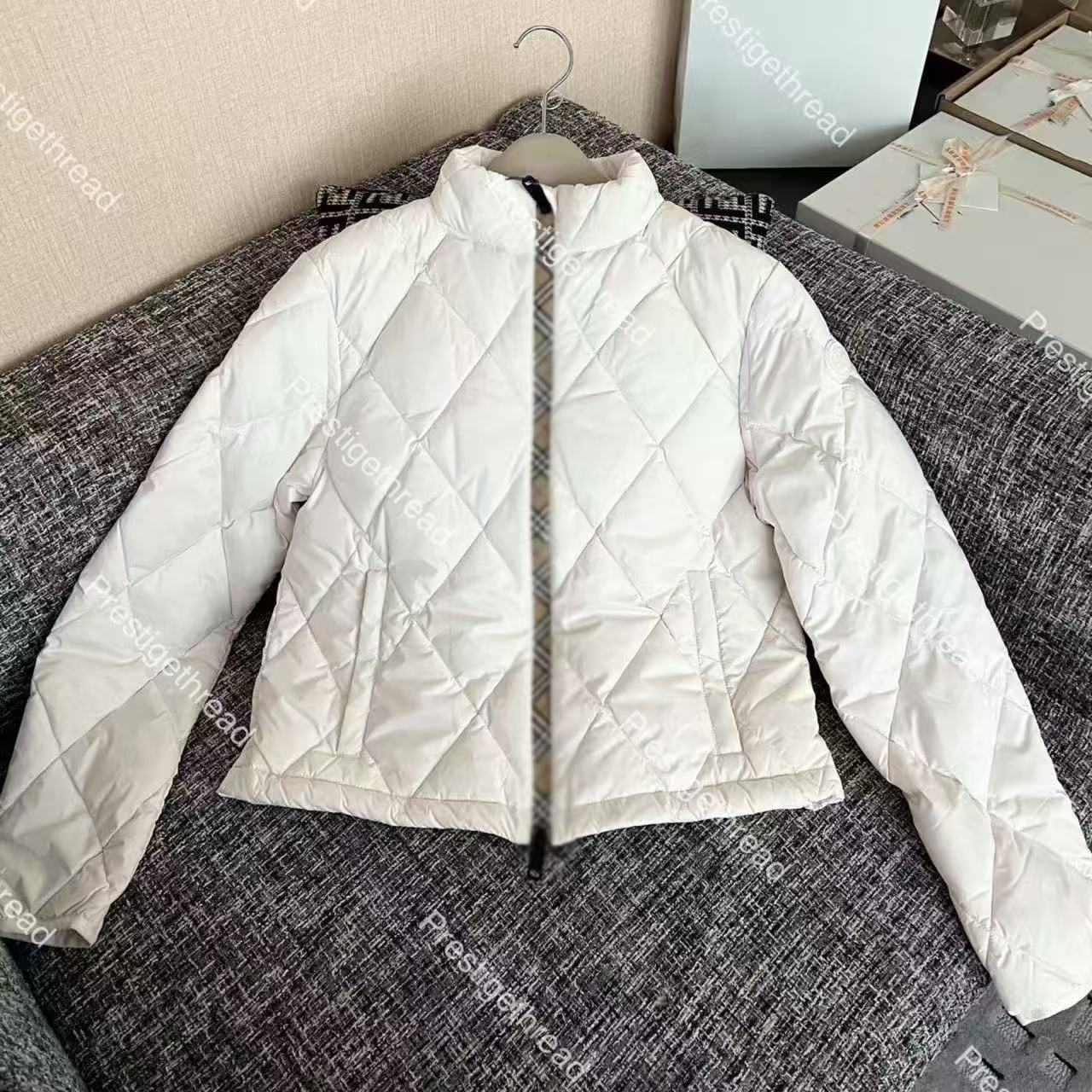 26 Early Autumn and Winter New Women's Down & Parkas Stand Collar Plaid Patch Logo Down Jacket
