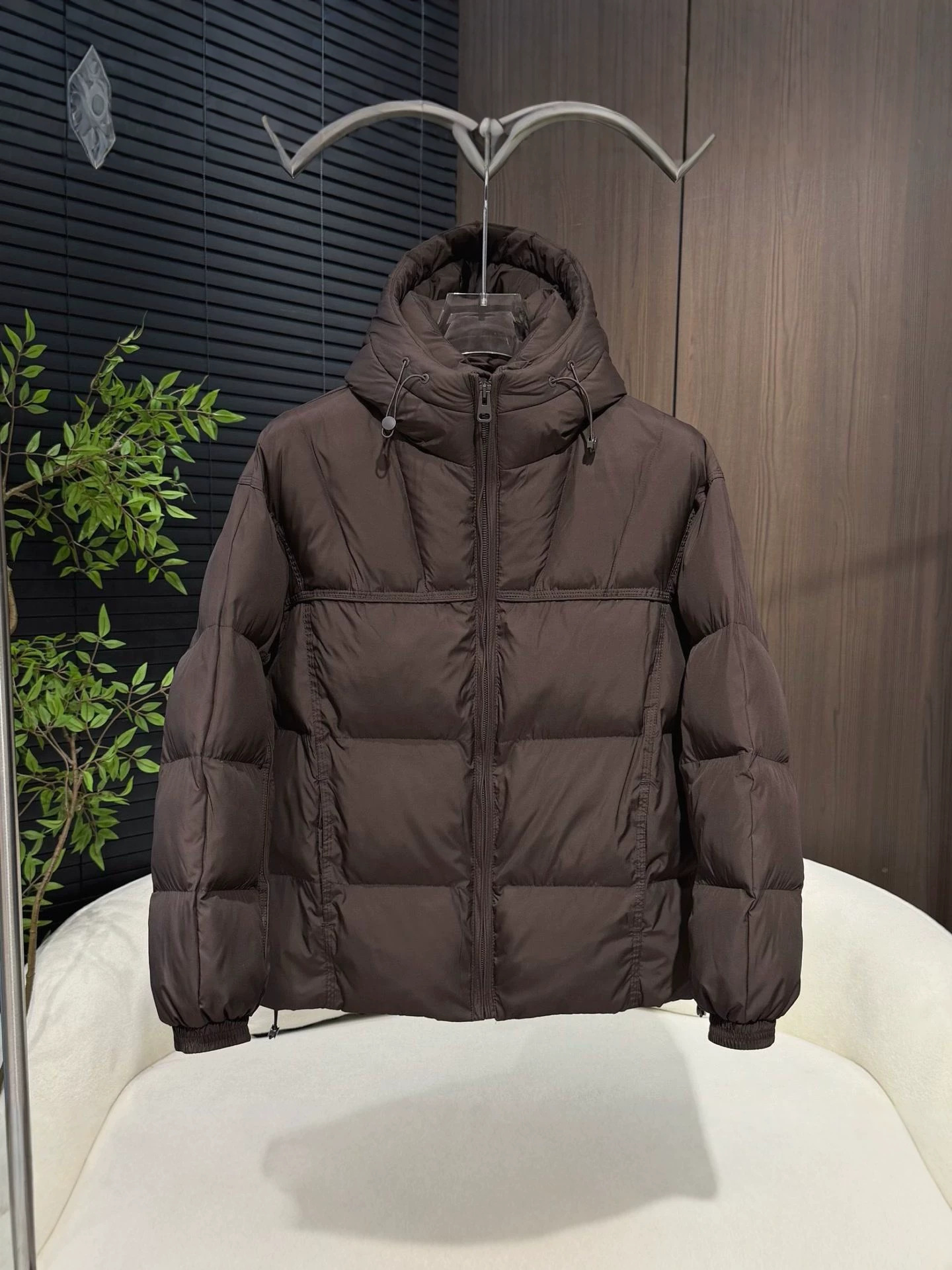 Cashmere Puffer Hooded Quilted Padded Knee Length Regular Fit Neutral Men Winter Classic Style Formal Events Warm Parka Outerwear Coats