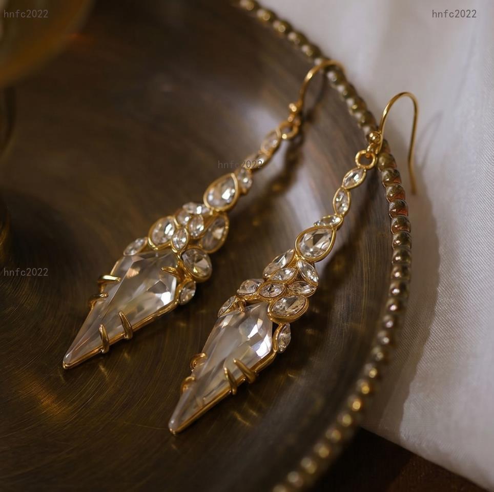 New Designed women luxury earrings Full diamond Vintage Spear Turquoise White Crystal Earrings Ear studs copper plated gold Cai VintageDesigner Jewe