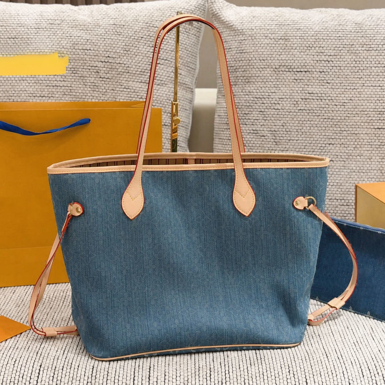 Famous Designer Handbag Women Fashion Shoulder Bag Letter Old Flower Commuter Tote Bag Men Woman Large Capacity Shopping Bags High Quality