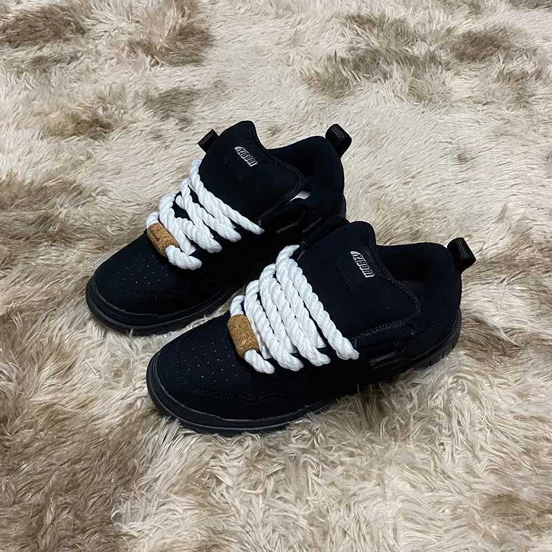 Casual Shoes Winter Black Thick-Tongued Loafers Black Warrior Large Size Shoes Men's Breathable Casual Shoes Wear-Resistant Versatile Fashionab