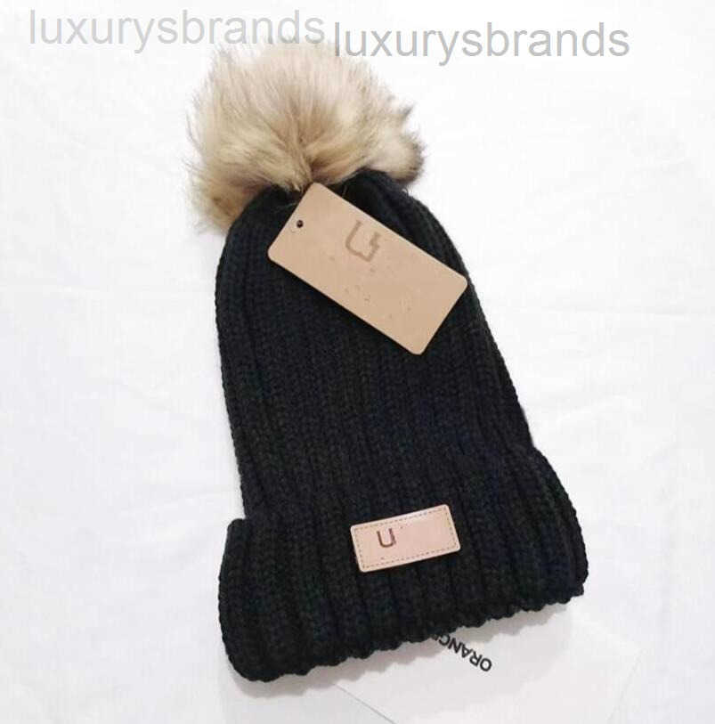 Designer Brand Mens Beanie Hat Womens Autumn and Winter Small Fragrance Style New Warm Fashion Allmatch UG Knitted Hat