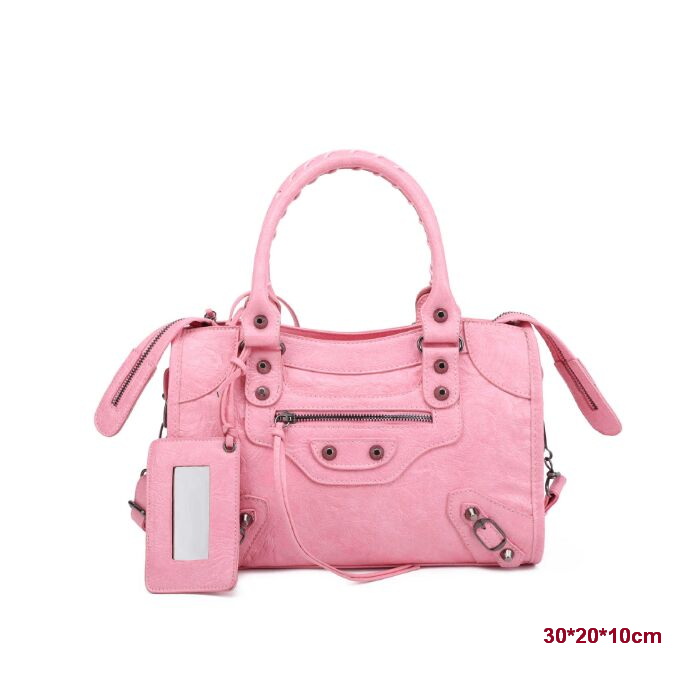 Designer Evening Bags Luxury Rivet Motorcycle Bag Spicy Girl Bag French Luxury Retro Trendy Hand Pillow Bag Single Shoulder Crossbody Bag