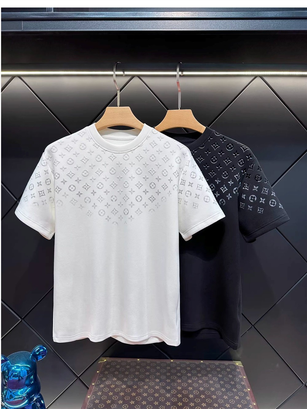 Summer Mens T Shirt Short Sleeves 2 Colors Black And White Shirts Men Loose Tees Clothes For Women Men T-Shirt Size M-4XL