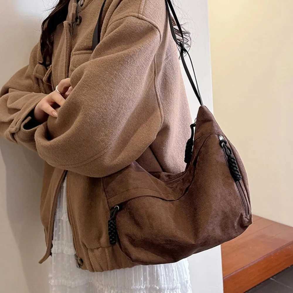 Cross Body Shoulder Bags Large Capacity Crossbody Hobo Bag Adjustable Strap Soft Handbag Tote Casual Style Minimalist Design Shoulder Bag For Women