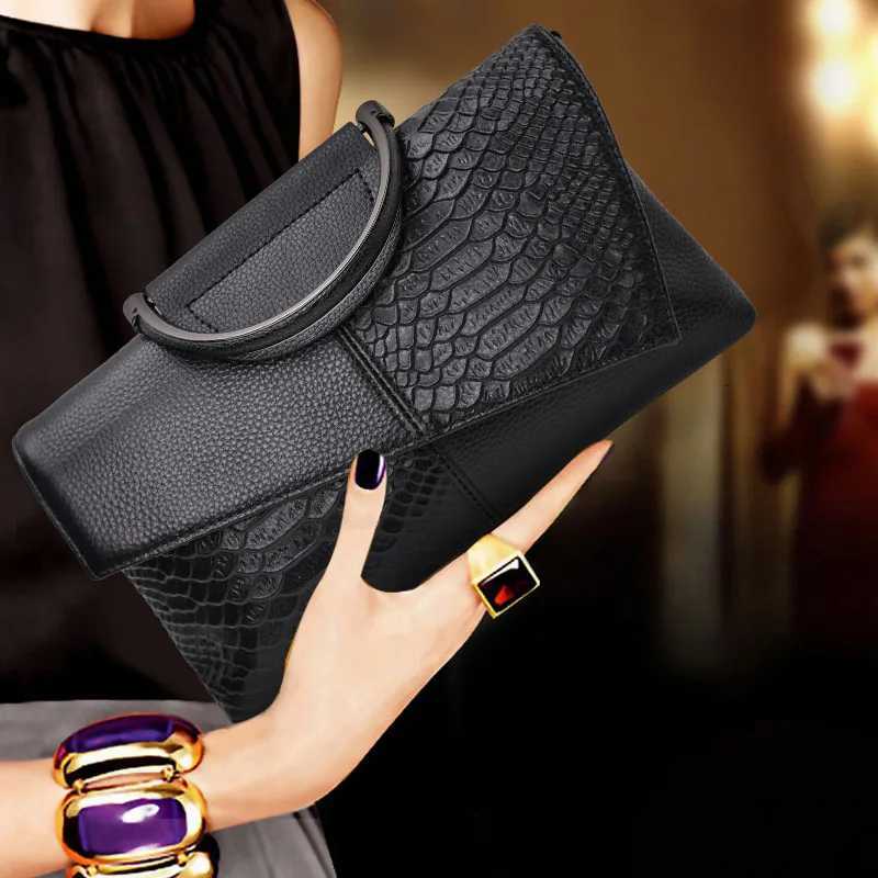 Evening Bags New Snake Print Patchwork Cowhide Clutch Bag Women Irregular Flap Portable Top Handle Crossbody Daily Handbag H261016